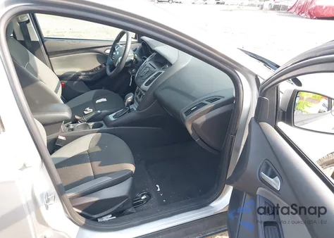 2014 Ford Focus Se from USA, damaged, VIN 1FADP3K26EL386481